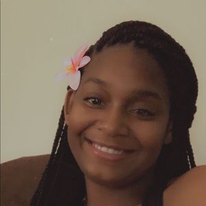 Meet your Posher, Destiny